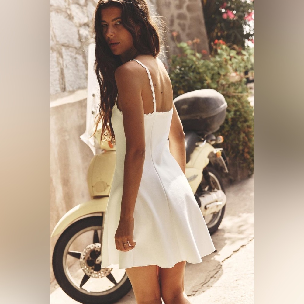 ZARA STRETCH KNIT SKATER DRESS